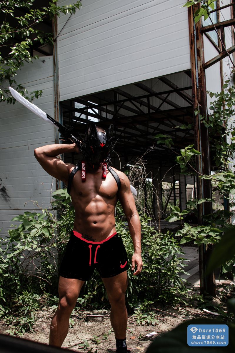 【转】《肌肉武士》by: 小白兔先生-Share1069 精品资源分享站