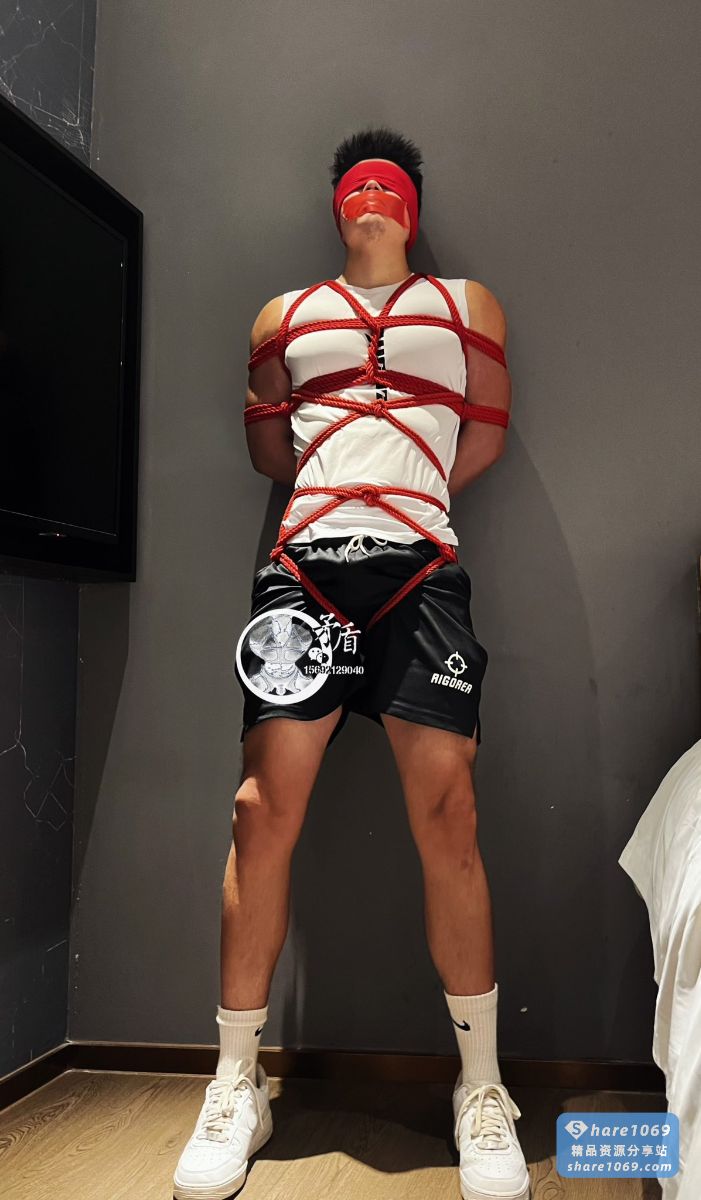 图片[5]-【好图推荐】《捆绑体育生》 [黑皮/肌肉/体育生/捆绑]-帅哥分享社区-交流中心-Share1069 精品资源分享站