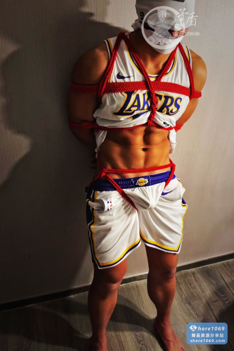 【好图推荐】《捆绑体育生》 [黑皮/肌肉/体育生/捆绑]-Share1069 精品资源分享站