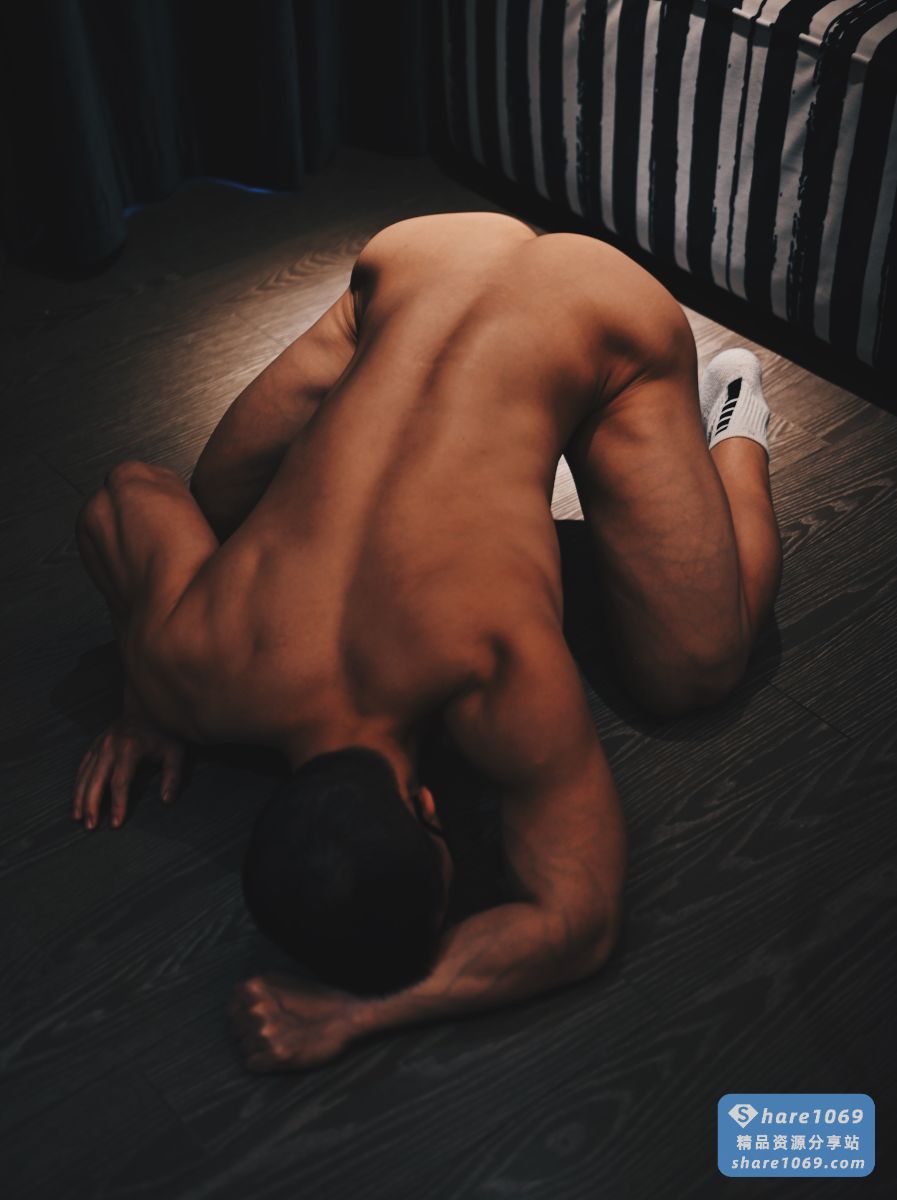 图片[57]-黑皮肌肉健身教练S 与 白袜肌肉体育生M-帅哥写真社区-资源分享-Share1069 精品资源分享站