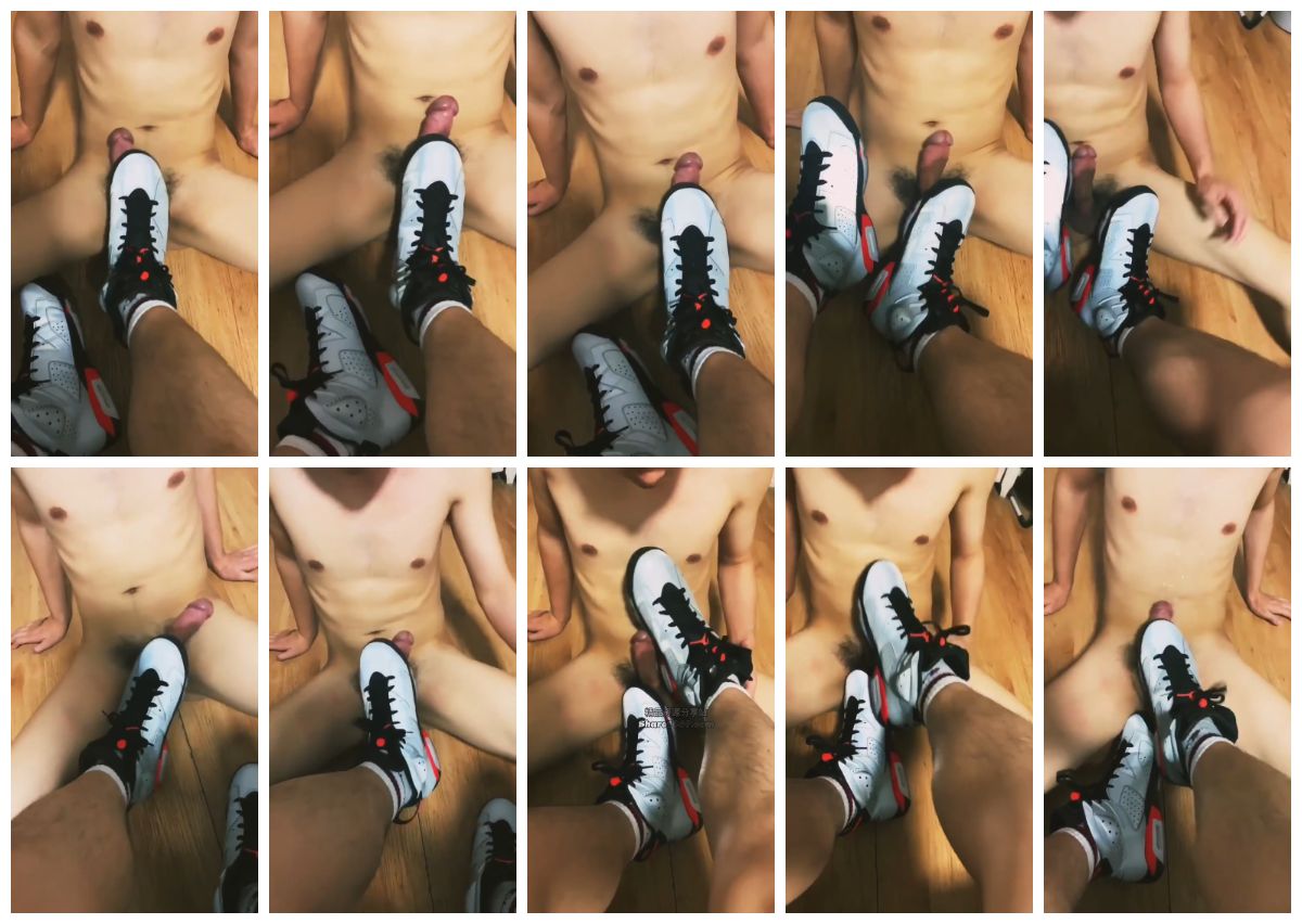 图片[1]-[屌奴] 精瘦屌奴被主人白袜篮球鞋踩射 [1:27] (1080P)-Share1069 精品资源分享站